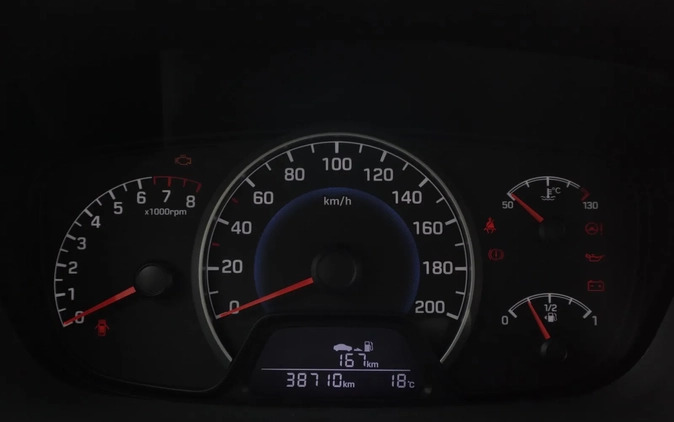 Hyundai i10 cena 35100 przebieg: 38720, rok produkcji 2017 z Polanów małe 154